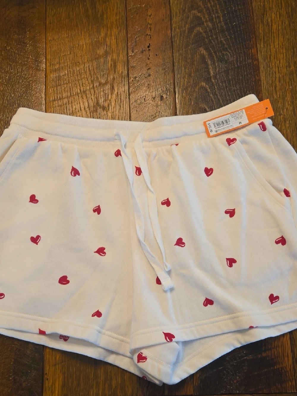 Colsie Womens Heart Print Fleece Lounge Shorts Cream Red Size Medium NWT